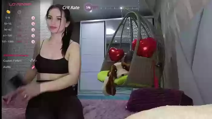 Monica_brunetteTeddy