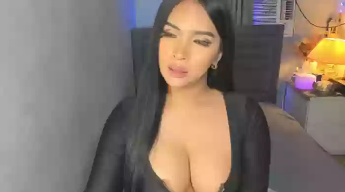 PrettyYoungHugeCockTS