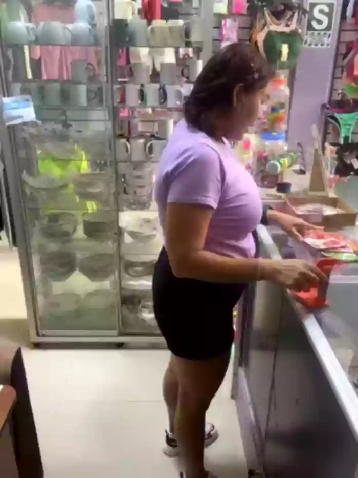 BUSTY-STORE-LAROSALIA1XXX