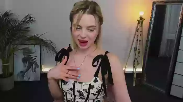Alicia-Luv