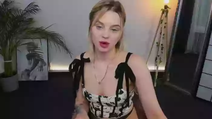 Alicia-Luv