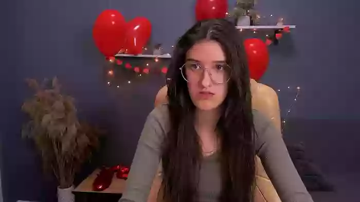 liana_kisses