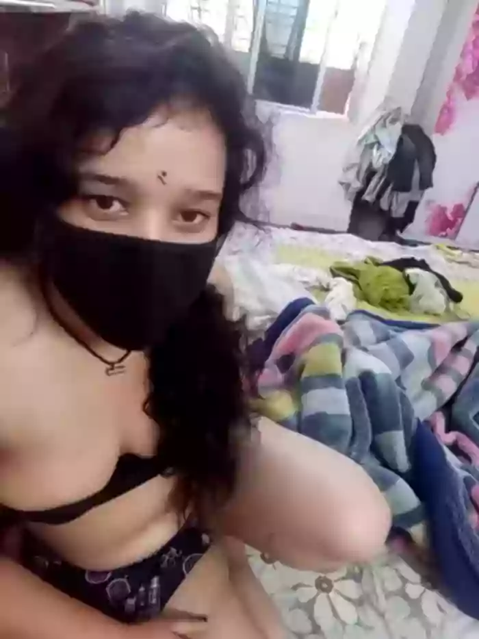 pakhi900
