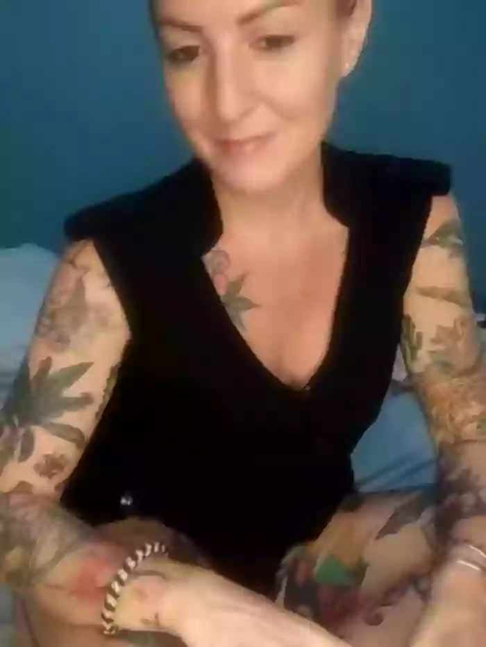 _Hornytologue_