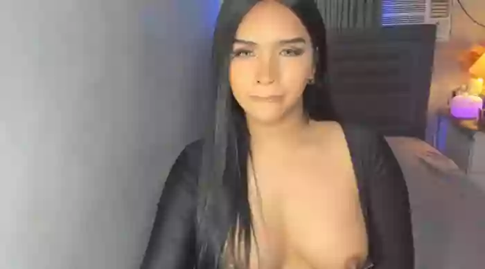 PrettyYoungHugeCockTS