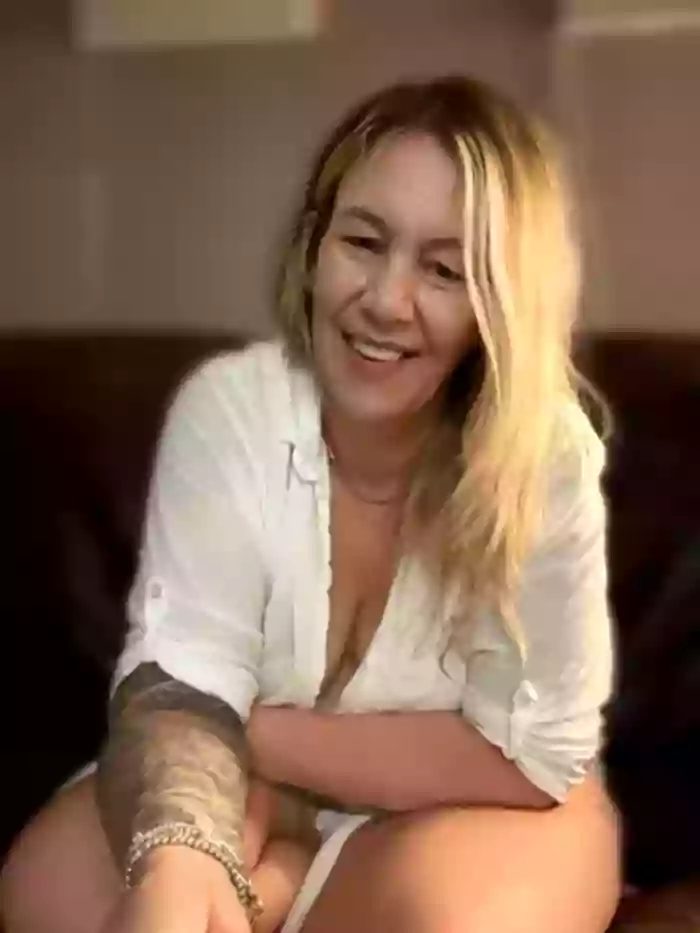 blondebitch2