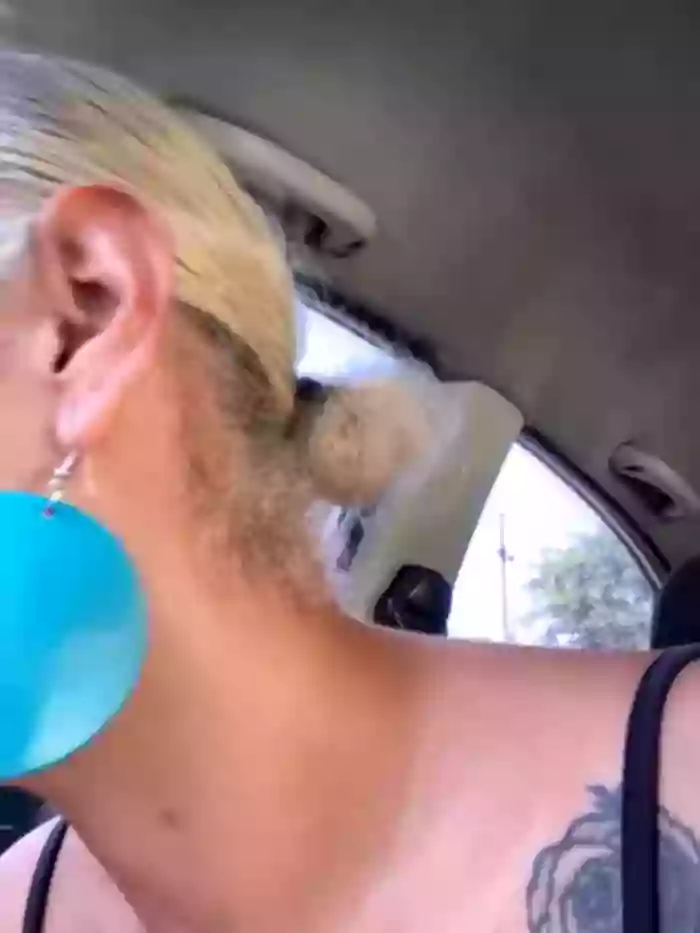 pareja_milf_and_young