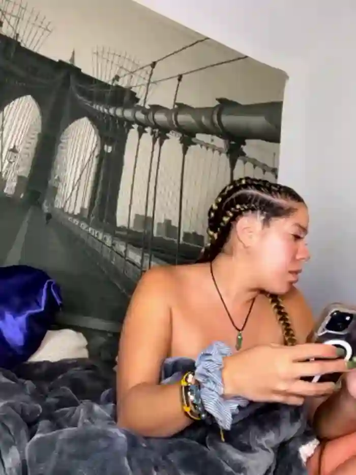 -Bigbuttbrooklynn