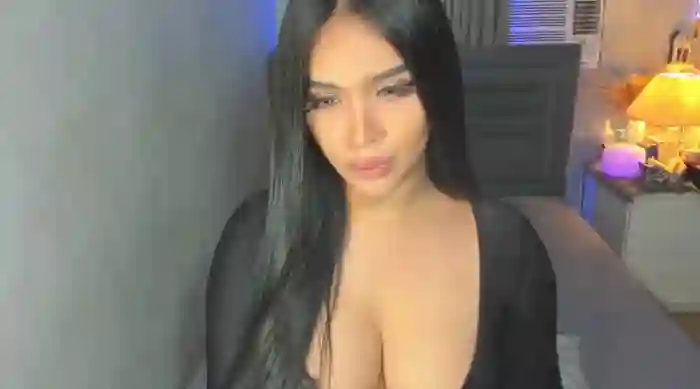 PrettyYoungHugeCockTS