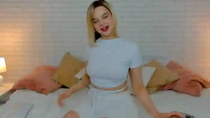 Alicia-Luv