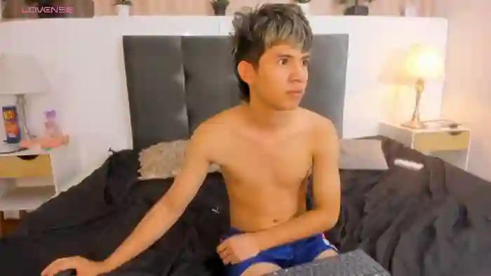 -Alec_foxx