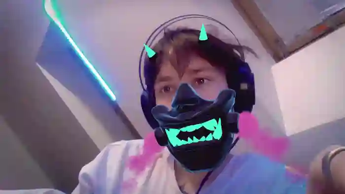 -AngelBoyHorny