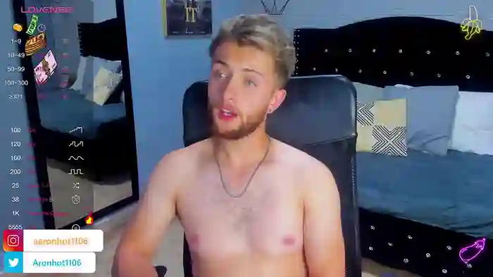 Aaron_scott11