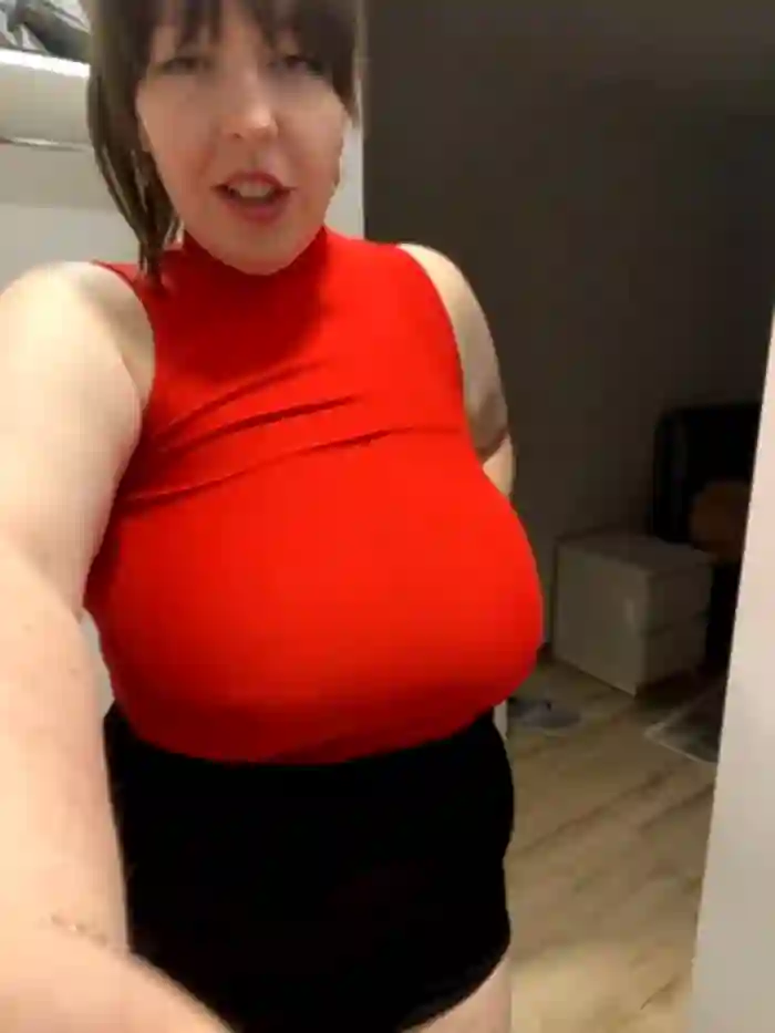 _hot_mommy_2