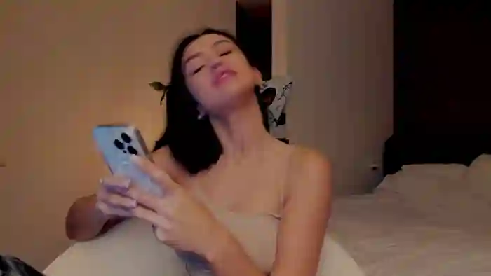 Alexa_Girl1