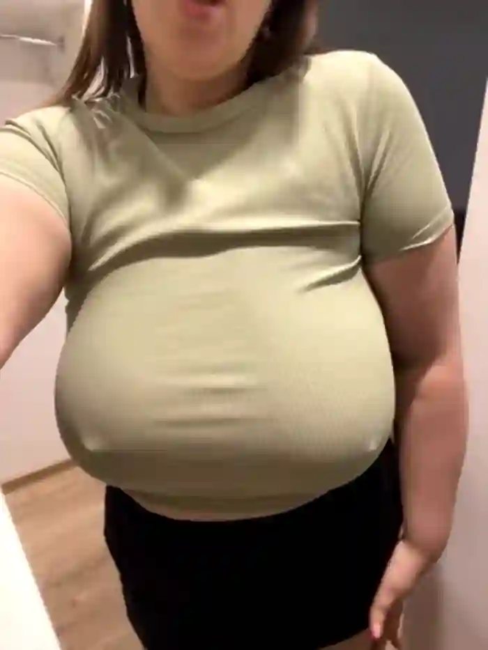 _hot_mommy_2
