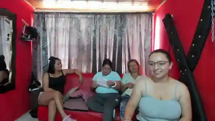 lesbiancuple