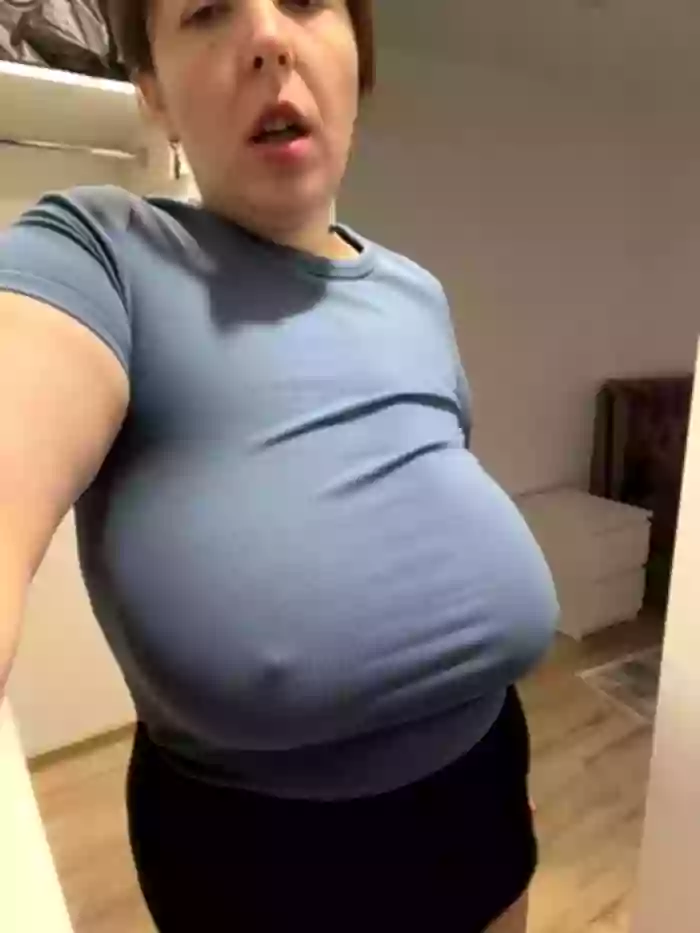 _hot_mommy_2