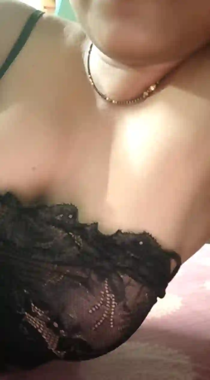 sexyindi_couple