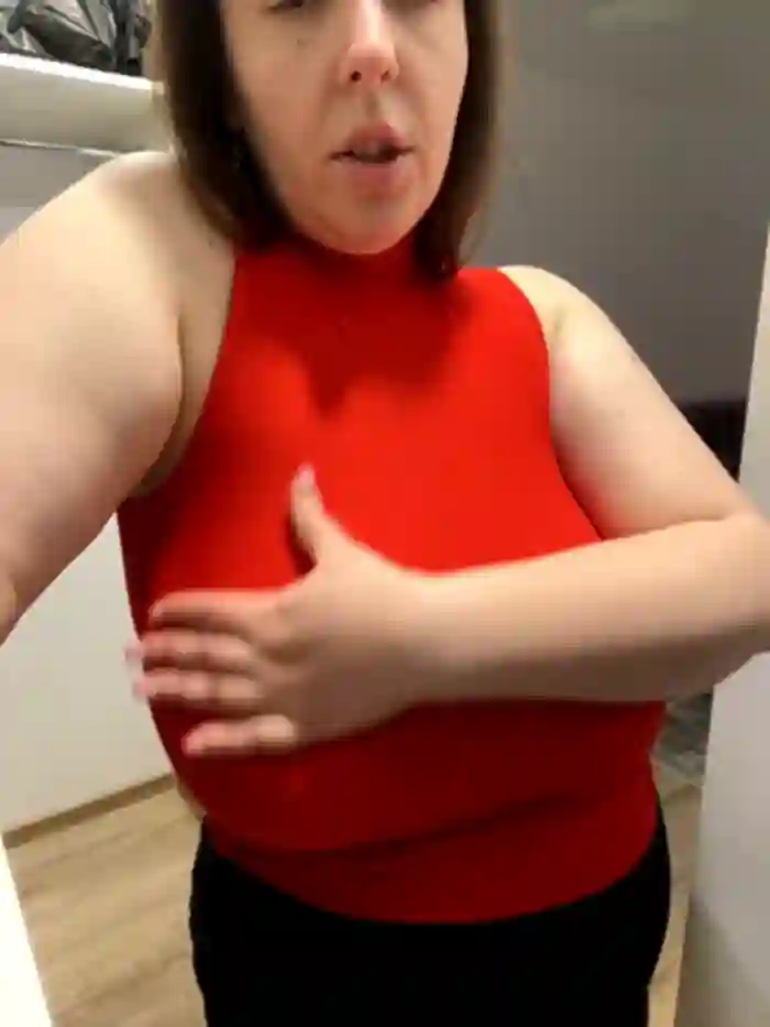 _hot_mommy_2