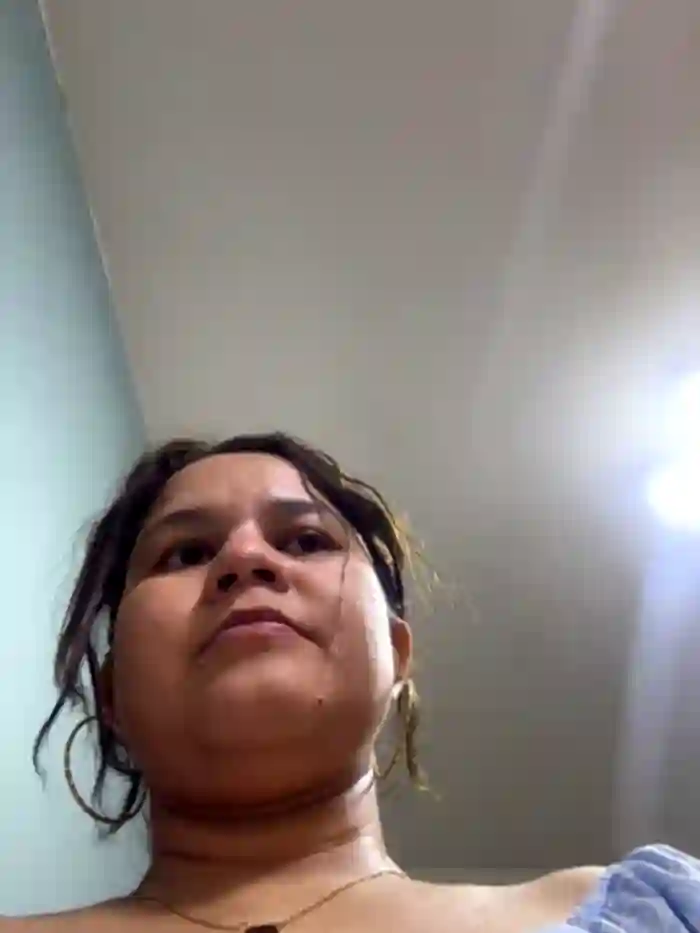 BUSTY-STORE-LAROSALIA1XXX