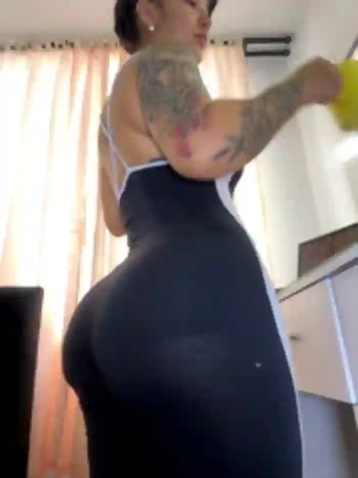 lau_ass_goddess