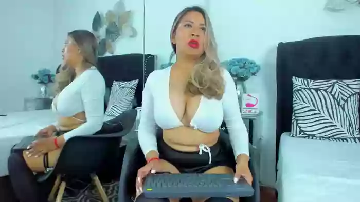 ValeriaaFranco