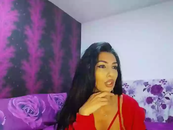BrunetteBabe69