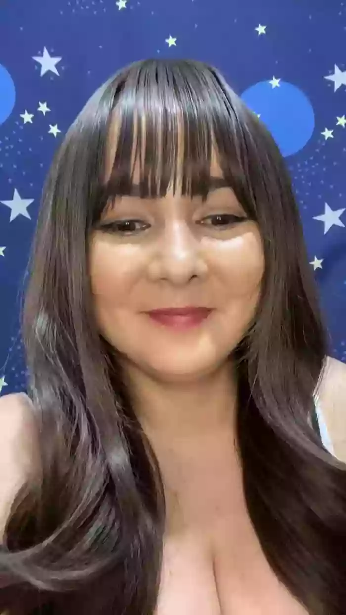 VikkyRose