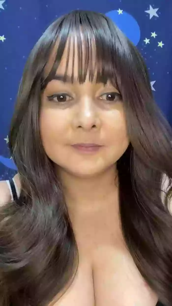 VikkyRose