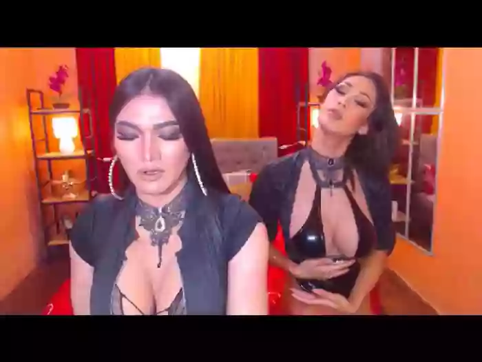 LaraSmithSabrinaSumaDuo