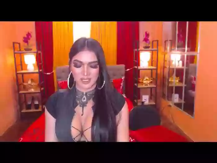 LaraSmithSabrinaSumaDuo