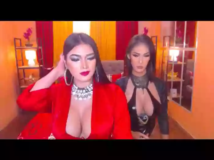 LaraSmithSabrinaSumaDuo