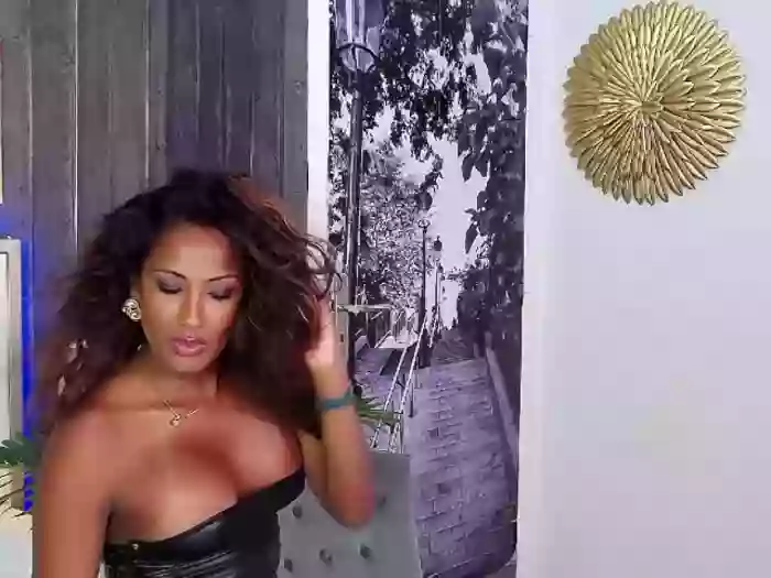 Shaniabeaute