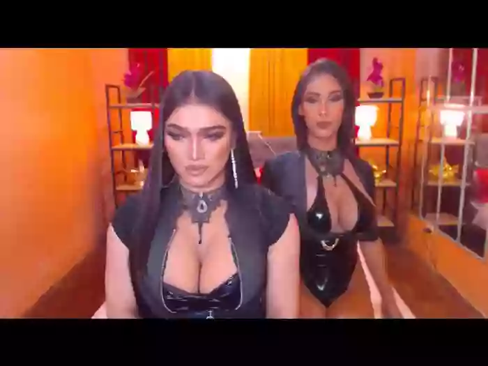 LaraSmithSabrinaSumaDuo