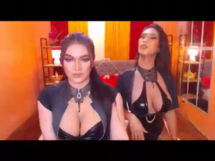 LaraSmithSabrinaSumaDuo