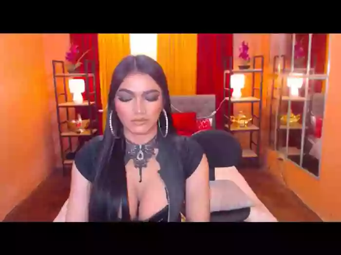 LaraSmithSabrinaSumaDuo