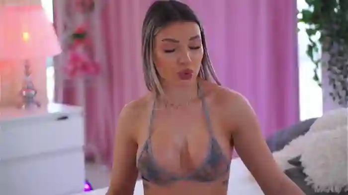 Nicolle_Blake